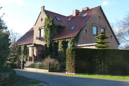 Gutshaus Batevitz, Foto: Roland Schuster Gutshaus Batevitz, Foto: Roland Schuster