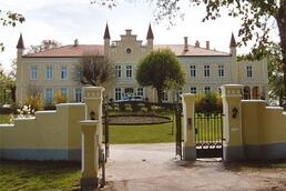 Gutshaus Cammin bei Neubrandenburg Gutshaus Cammin bei Neubrandenburg