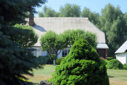 Gutshaus Dumgenvitz; Foto: Karoline Franke Gutshaus Dumgenvitz; Foto: Karoline Franke