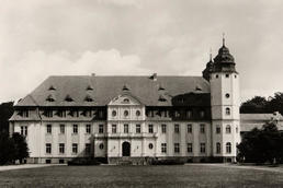 Schloss Blücher während der DDR-Zeit, in den 1970er Jahren