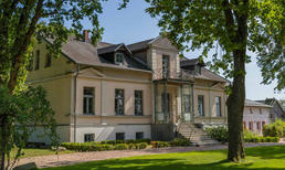 Gutshaus Groß Behnkenhagen Gutshaus Groß Behnkenhagen