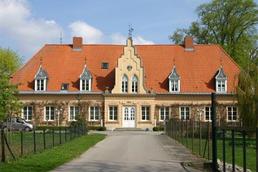 Gutshaus Groß Lüdershagen Gutshaus Groß Lüdershagen
