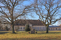 Gutshaus Groß Polzin Gutshaus Groß Polzin