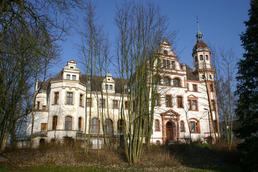 Gutshaus (Herrenhaus, Schloss) Groß Lüsewitz Gutshaus (Herrenhaus, Schloss) Groß Lüsewitz