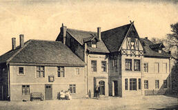 Historische Ansicht 1912 Gutshaus Kaiseritz aus der Sammlung A. Kobsch, Stralsund Historische Ansicht 1912 Gutshaus Kaiseritz aus der Sammlung A. Kobsch, Stralsund