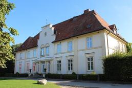 Gutshaus Klein Nienhagen Gutshaus Klein Nienhagen