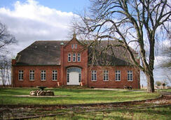 Gutshaus Küsserower Hof 2002 Gutshaus Küsserower Hof 2002