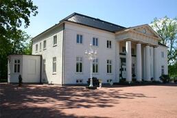 Gutshaus Lehsen Gutshaus Lehsen