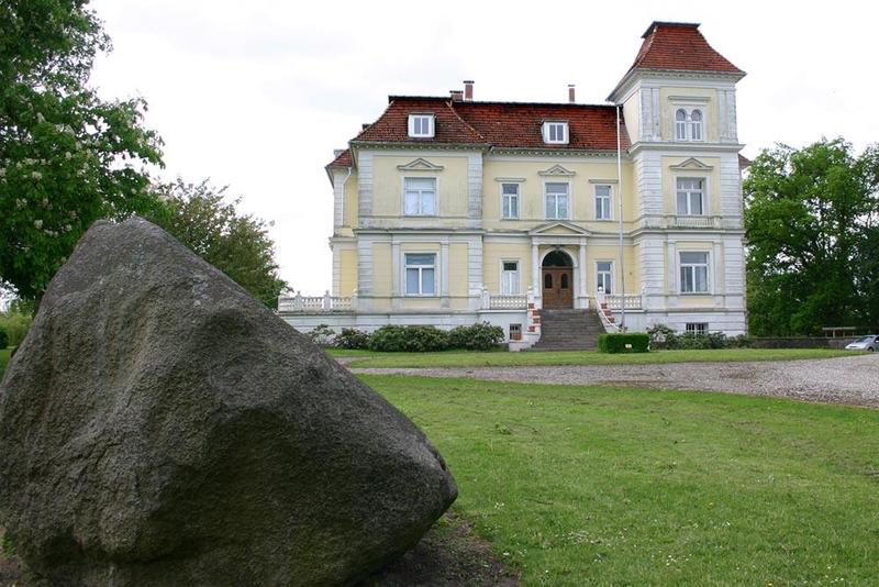 Guts & Herrenhäuser / Gutshäuser R / Rankendorf