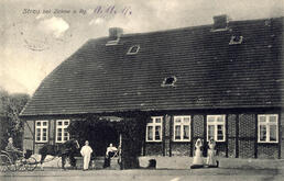 Historische Ansicht Gutshaus Streu 1911 aus der Sammlung A. Kobsch, Stralsund Historische Ansicht Gutshaus Streu 1911 aus der Sammlung A. Kobsch, Stralsund