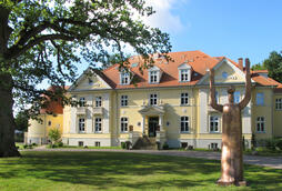 Gutshaus Saunstorf Gutshaus Saunstorf