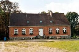 Gutshaus Serams Gutshaus Serams