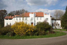 Gutshaus Strelow Gutshaus Strelow