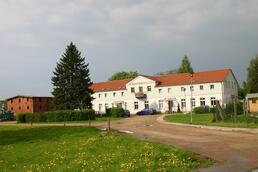 Gutshaus Teschendorf bei Neubrandenburg Gutshaus Teschendorf bei Neubrandenburg