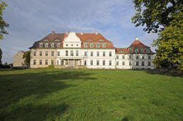 Gutshaus (Herrenhaus, Schloss) Vollrathsruhe Gutshaus (Herrenhaus, Schloss) Vollrathsruhe