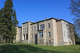 Gutshaus (Herrenhaus, Schloss) Wardow Gutshaus (Herrenhaus, Schloss) Wardow