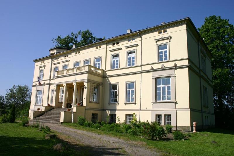 Guts & Herrenhäuser / Gutshäuser M / Mühlenbeck
