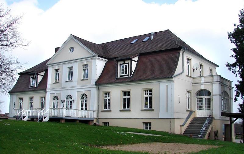 Sie sucht ihn waren müritz
